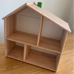 IKEA フリサットドールハウス