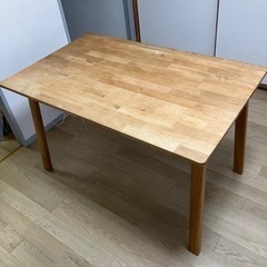 北欧調ダイニングテーブル　オーク木製　120cm