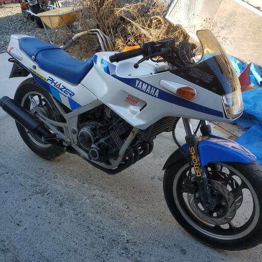 FZ250フェーザー 初期型 レストアベース