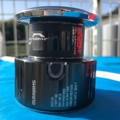 釣り道具_31🧵＋α付属品お得💘新品22ステラスプール🧵4000XG純正