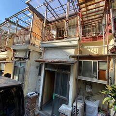 （何でもご相談ください）大阪府大東市・屋根に穴が空いてしまっていた2階建て一軒家！！戸建てに激安で住めるチャンス！ 