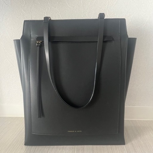 チャールズアンドキース CHARLES \u0026 KEITH  トートバッグ