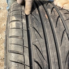 中古夏タイヤ245/35ZR20 95W XL