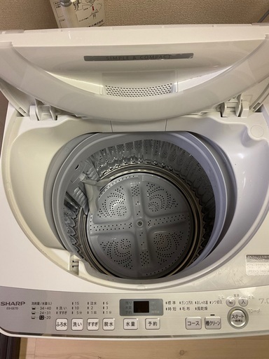 洗濯機(シャープ製 ES-GE7D-W)