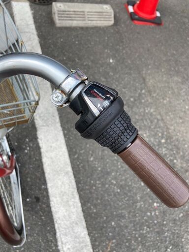 自転車中古　KEEP UP　カゴリアキャリア鍵付き　タイヤ24インチ　カラーシルバー 自転車中古 KEEP UP カゴリアキャリア鍵付き タイヤ24インチ カラー