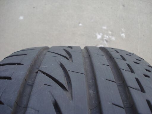 バリ山　ブリヂストン　ルフトRV　225/50R18　中古　ミニバン