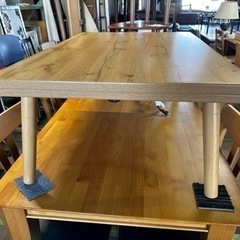 2022年 高さが変えられるこたつ ニトリで23900円