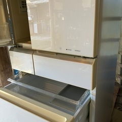 冷蔵庫 パナソニック NR-F568 555L