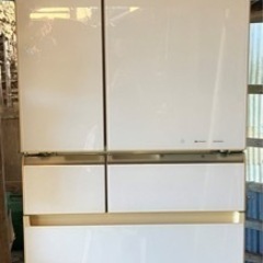 冷蔵庫 パナソニック NR-F568 555L