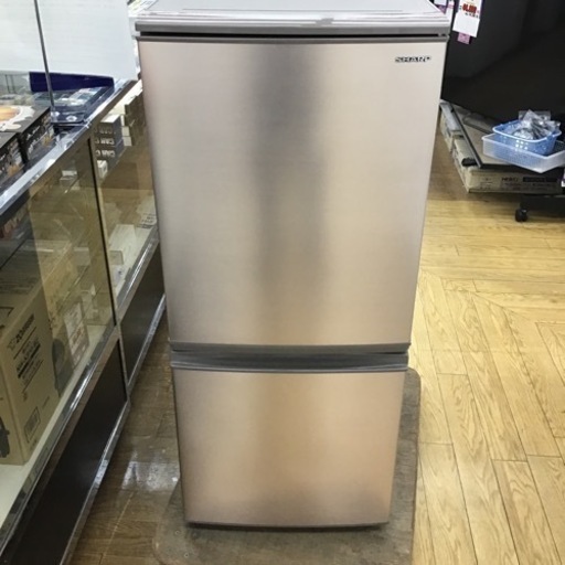 #E-42【ご来店頂ける方限定】SHARPの2ドア冷凍冷蔵庫です