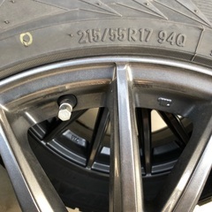 スタッドレスタイヤ4本セット　215/55R 17