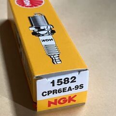 新品ＮＧＫプラグ　CPR6EA-9S 1本スーパーカブ AA04...