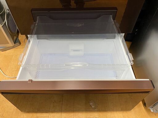 #7777  ミツビシ　冷蔵庫　2020年製　700L　MR-WX70E　新品定価約21万　1年保証　送料B　札幌　プラクラ南9条店　カード決済可能