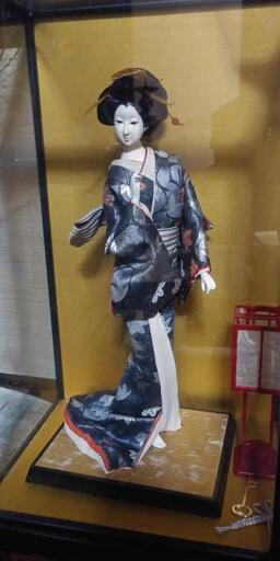 日本人形