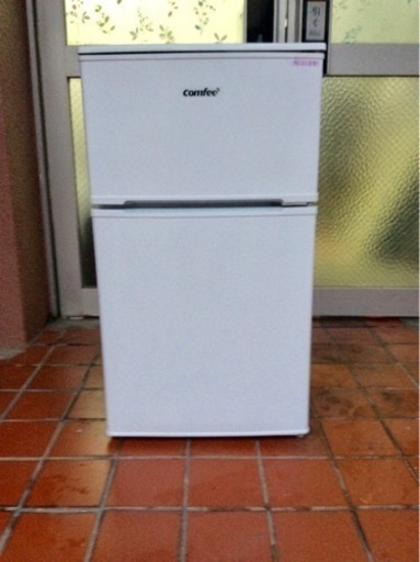 【値下げしました】未使用品　冷蔵庫 comfee RCT90WH/E 22年製　90L 2057