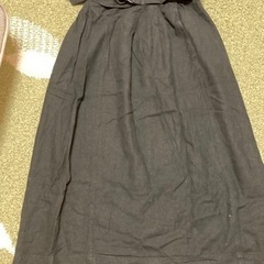 ユニクロのスカート黒と薄茶M 2枚セット