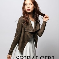 【ネット決済・配送可】定価8,100円【美品】SPIRALGIR...