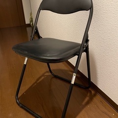 パイプ椅子 黒 ブラック
