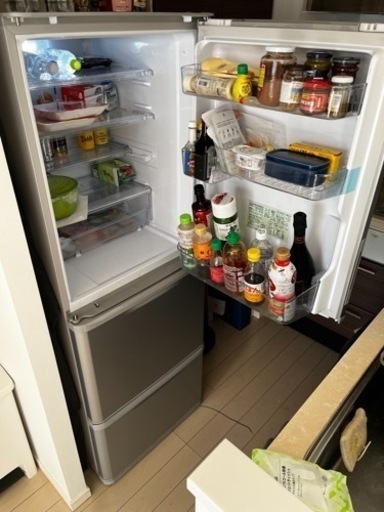 とても良好な状態のどっちもドアで便利な冷蔵庫 節約 