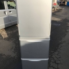 ✨2018年製✨ 663番 SHARP✨冷凍冷蔵庫✨SJ-W351D-S‼️