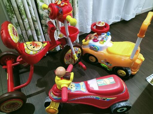 アンパンマン 三輪車 ビジーカー バイク3点セット