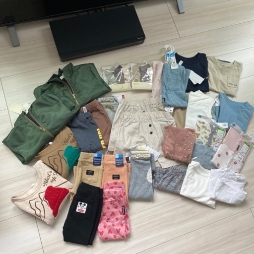 新品未使用のみ　値札付き多数　男女双子　80〜90セット　29点