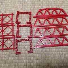 プラレール　赤い橋、架線柱