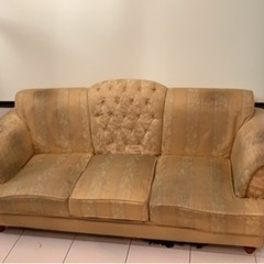 イタリア製ソファーです。