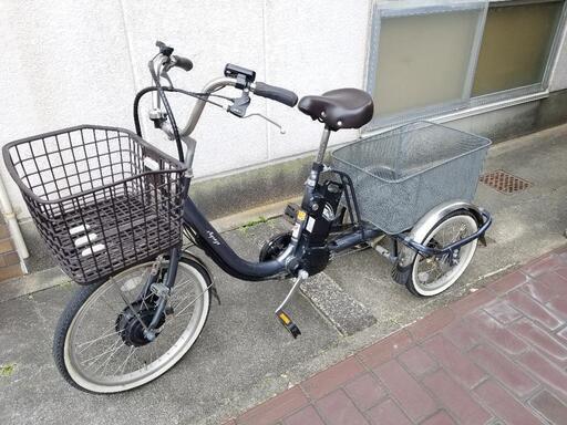 【間もなく終了します】電動三輪車(大人用)