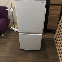シャープ　冷凍冷蔵庫　2019年　ノンフロンタイプ