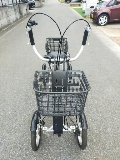 電動アシスト四輪自転車 けんきゃくん