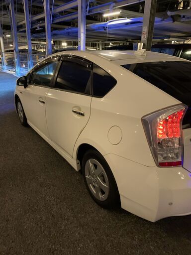 トヨタの30プリウスの出品です！車検は令和5年5月まで！
