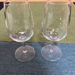 ワイングラス　2個　小さめ