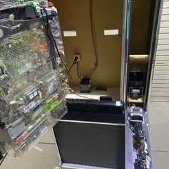 パチンコ筐体付き 世界でいちばん強くなりたい 西濃運輸で発送 