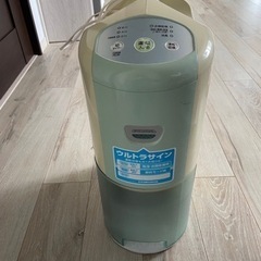 値下げ。コロナ  衣類 乾燥 除湿機 2011年式