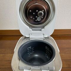美品】パナソニック Panasonic 高級な炊飯器・Wおどり炊き IHジャー SR