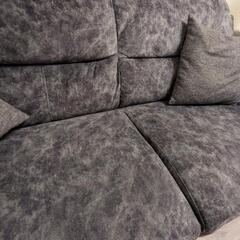 三人掛けソファ 現在は別部屋にて保管中