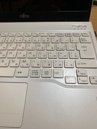 A*n様 Fujitsu LIFEBOOK SH54/J ホワイト Fujitsu LIFEBOOK SH54/J ホワイト