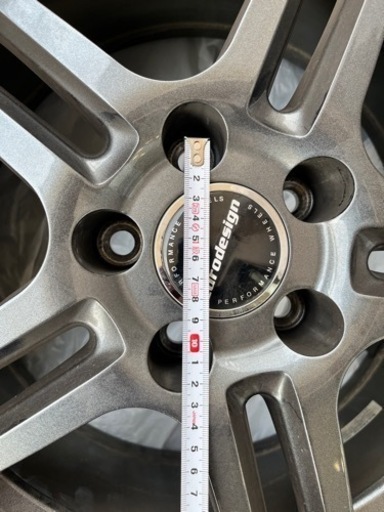 スタッドレス205/60R/16（アウディA4で使用