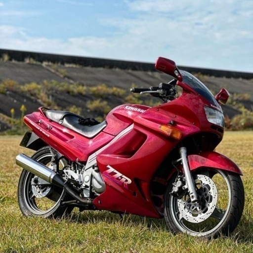 バイクオートバイ カワサキ実働ＺＺＲ250レストア済み程度良好