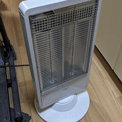 遠赤外線カーボンヒーター(900W/450W 2段階切替)