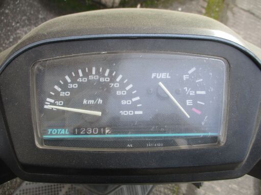 応募者が多くて返信できません。受付中止します。 スズキ・アドレス