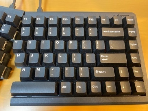 静音赤軸メカニカルキーボード