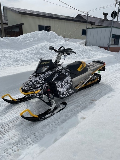 スノーモービル　ski-doo