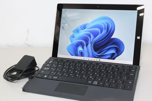 Surface 3/intel Atom x7/64GB/メモリ4GB ⑤