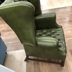 ウイングバックチェア(本革)のご紹介です