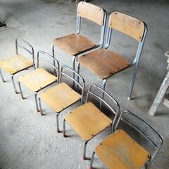 小学校　幼稚園　保育園　椅子
