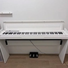 電子ピアノ　KORG180 ホワイト　白