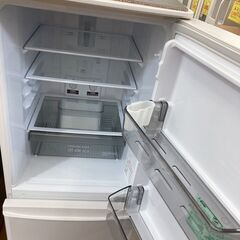 三菱　２ﾄﾞｱ冷蔵庫　HG-294