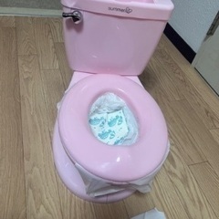 おまるとおまる用のトイレシート付きビニール袋